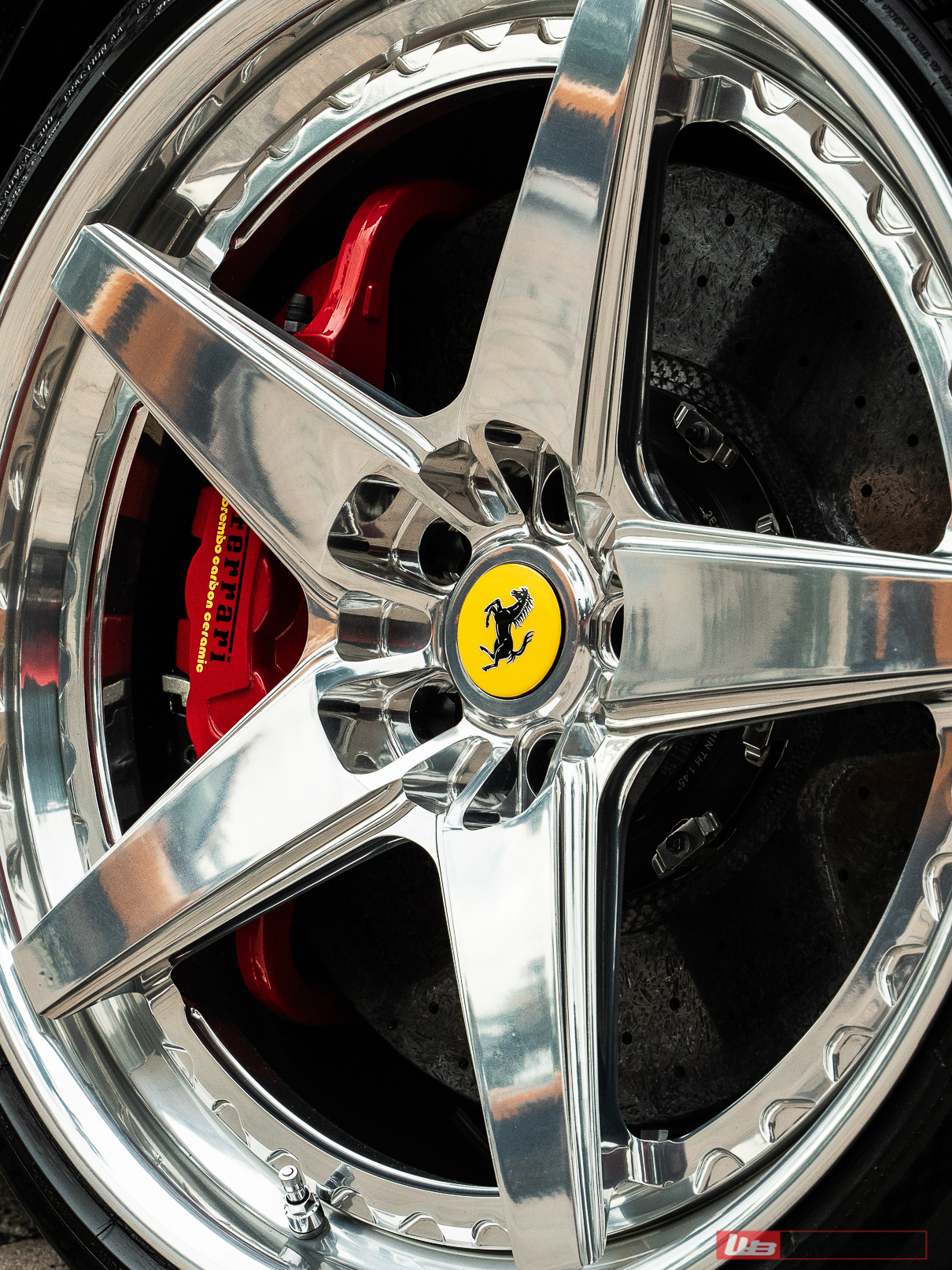 Ferrari F8 Tributo Spider – RETROSeries RS5.3