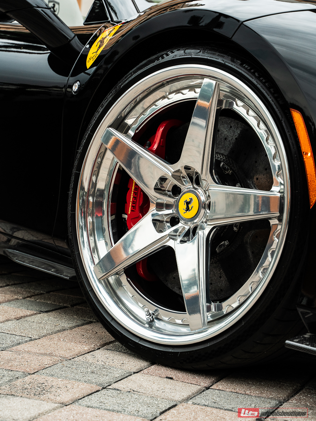 Ferrari F8 Tributo Spider – RETROSeries RS5.3