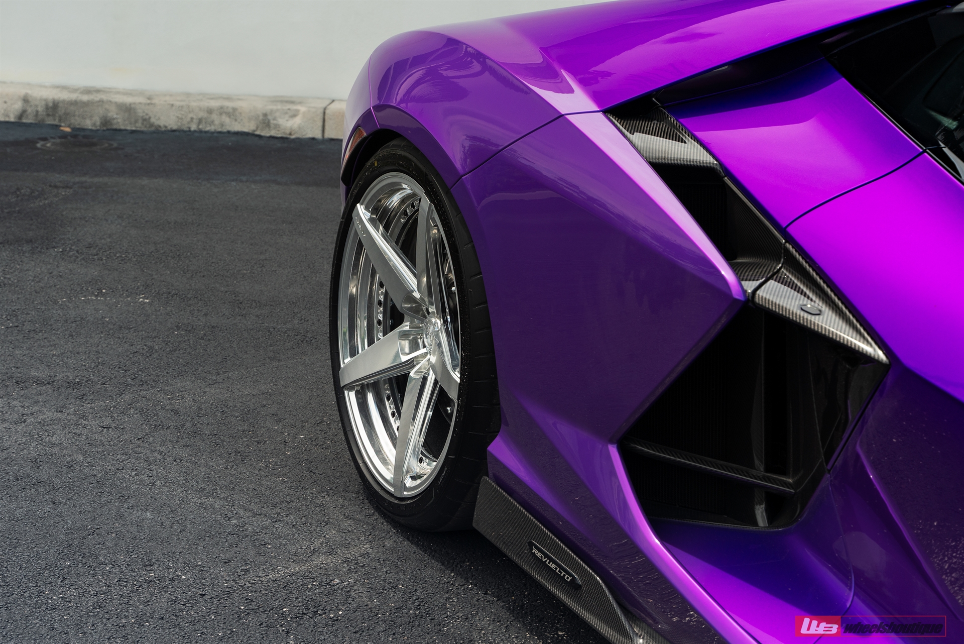 Lamborghini Revuelto | Viola Pasifae | on ANRKY RS5.2 | Polished Clear