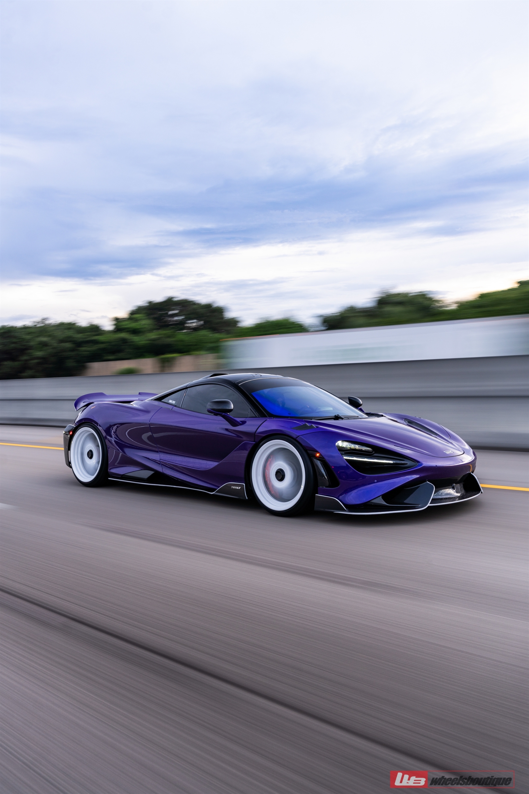 McLaren 765LT – AN27 SeriesTWO