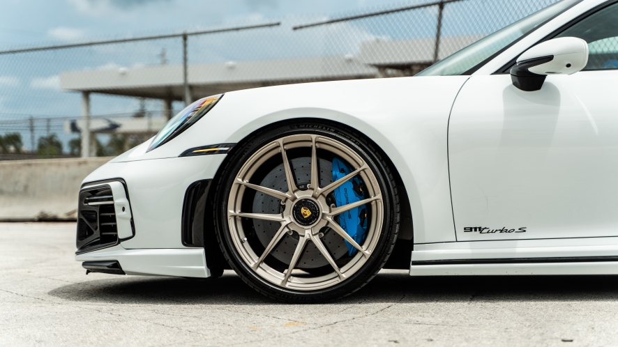 TechART Porsche 992TT-S | XR-Series XR-01 UltraLITE