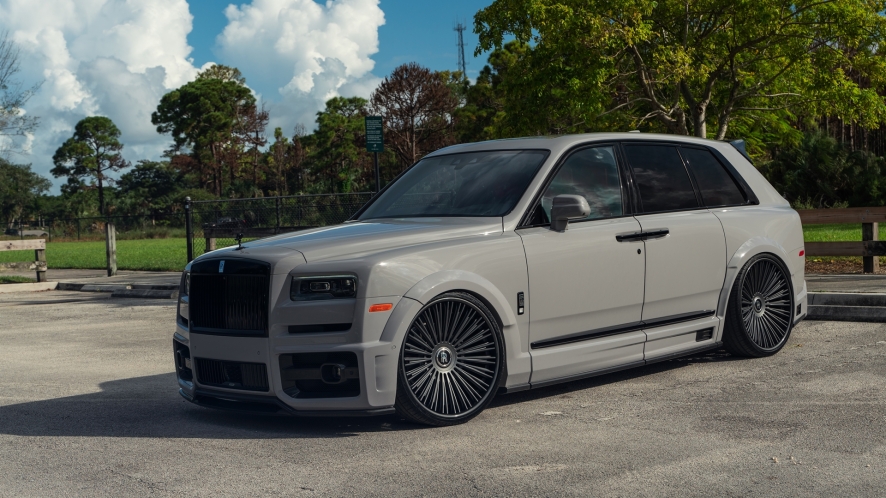 Rolls Royce Cullinan on Urban Auto Wide Track Kit