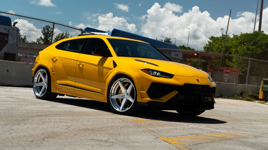 Novitec Esteso Lamborghini Urus – RETROSeries RS5.3