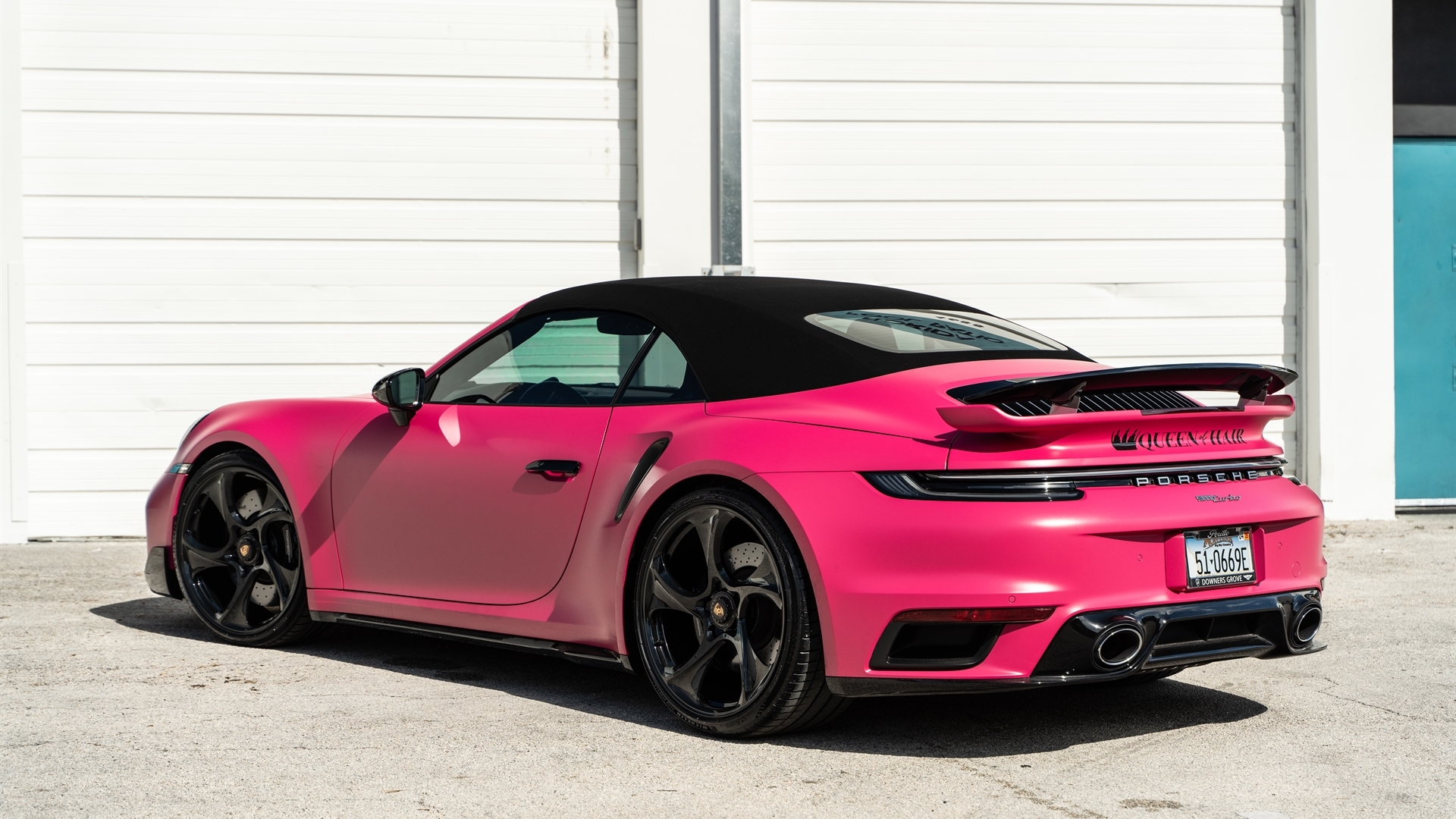 Porsche 992 on HRE 522M