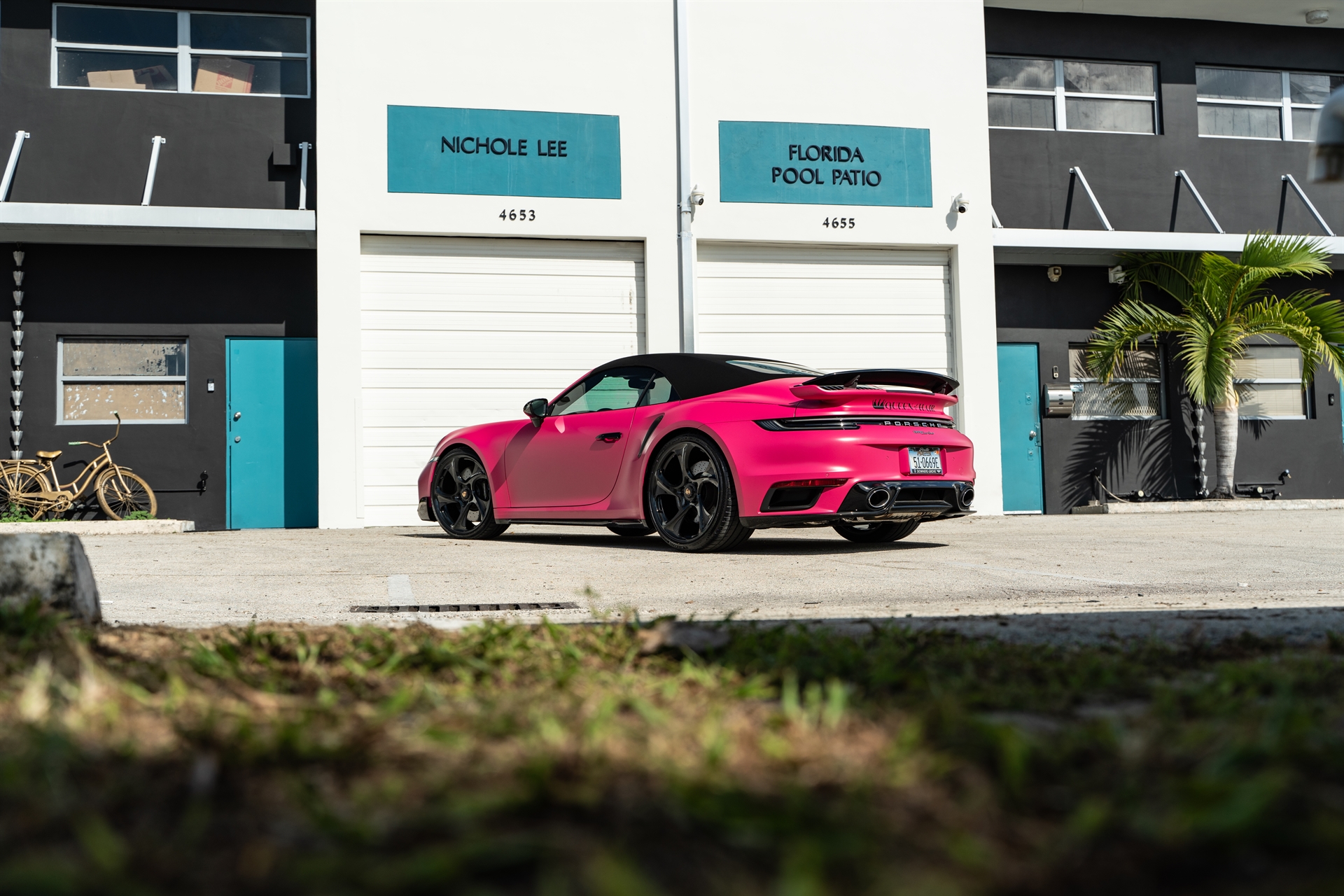 Porsche 992 Turbo S | on HRE 522M | Gloss Black