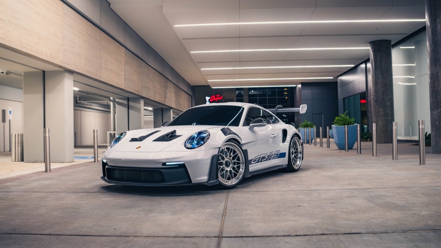 Porsche 992 Carrera GT3 RS on HRE Wheels Classics 300