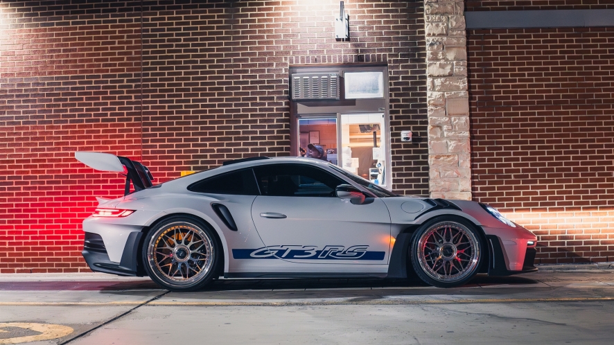 Porsche 992 Carrera GT3 RS on HRE Wheels Classics 300