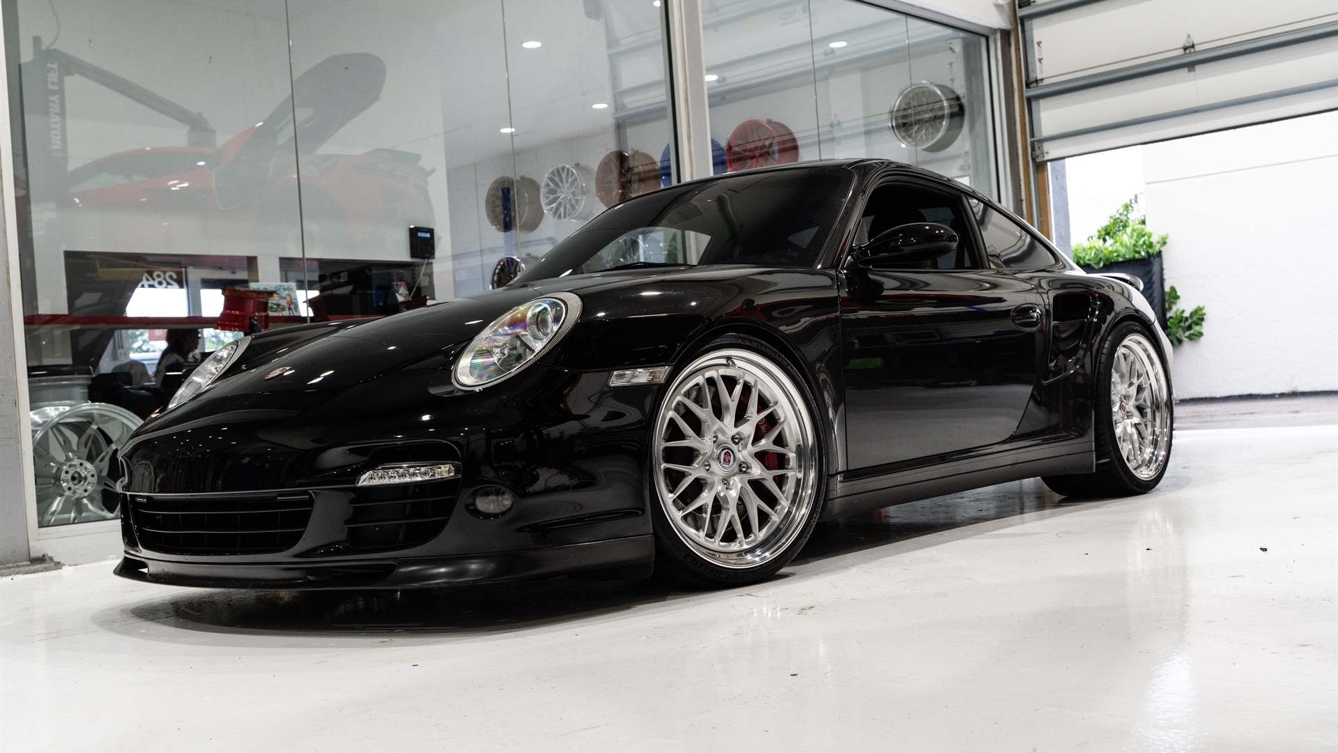 Porsche 997 on HRE Wheels 520 FMR - Custom Build Gallery