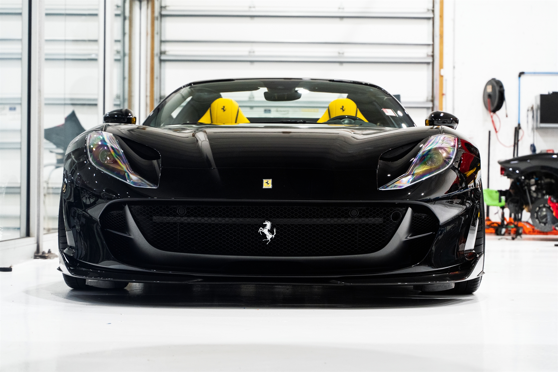 Ferrari 812 GTS on 1886 Wheels G010