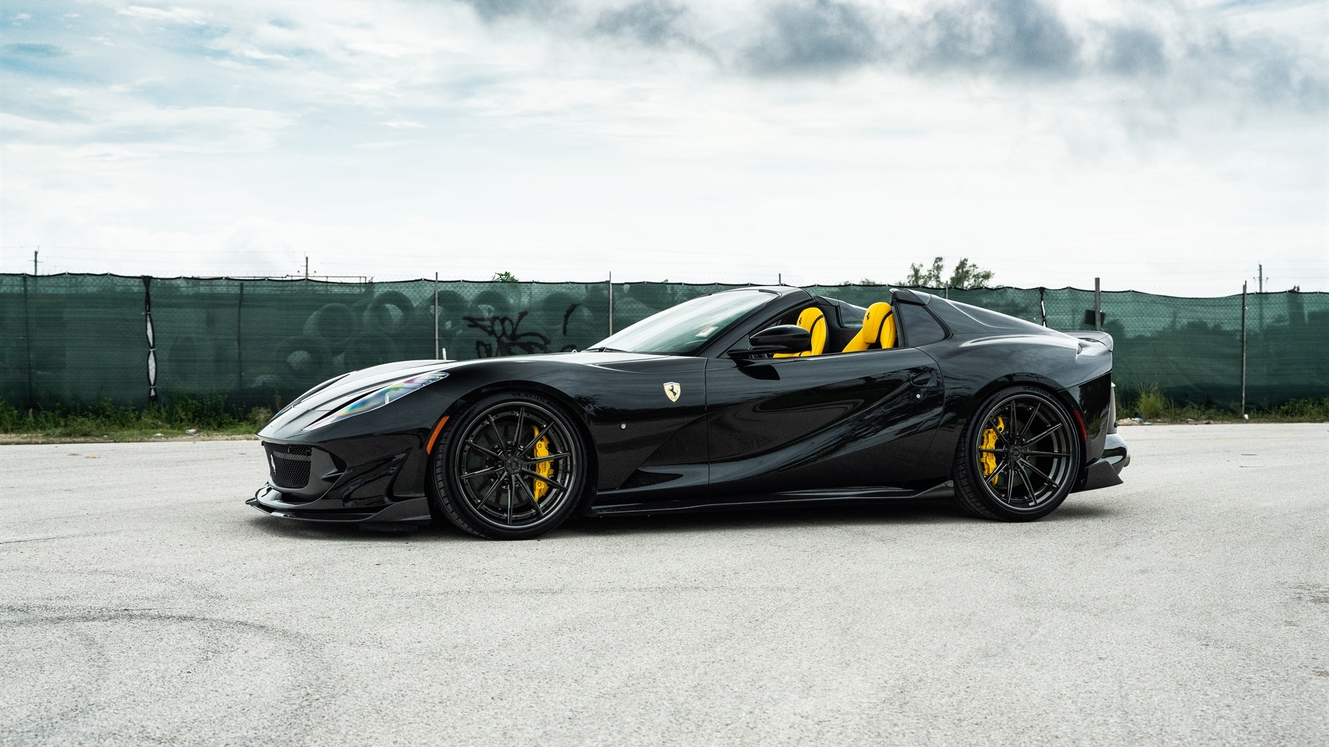 Ferrari 812 GTS on 1886 Wheels - Custom Build Gallery