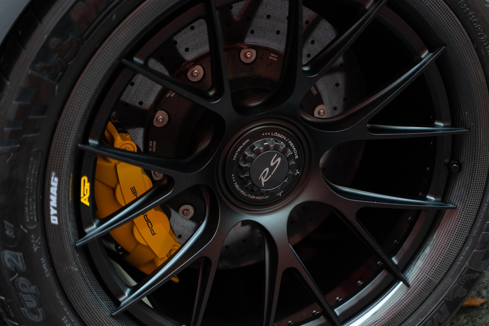 Porsche 991 GT2RS on