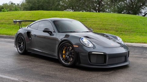 Porsche 991 GT2RS on