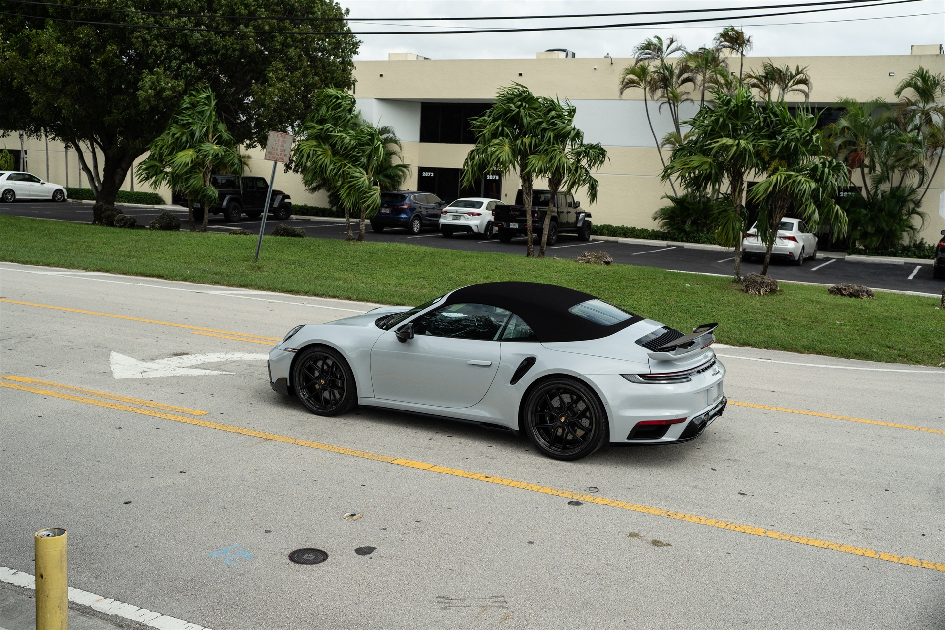 Porsche 992 Turbo S | Ice Gray Metallic | on HRE HX101 | Satin Black