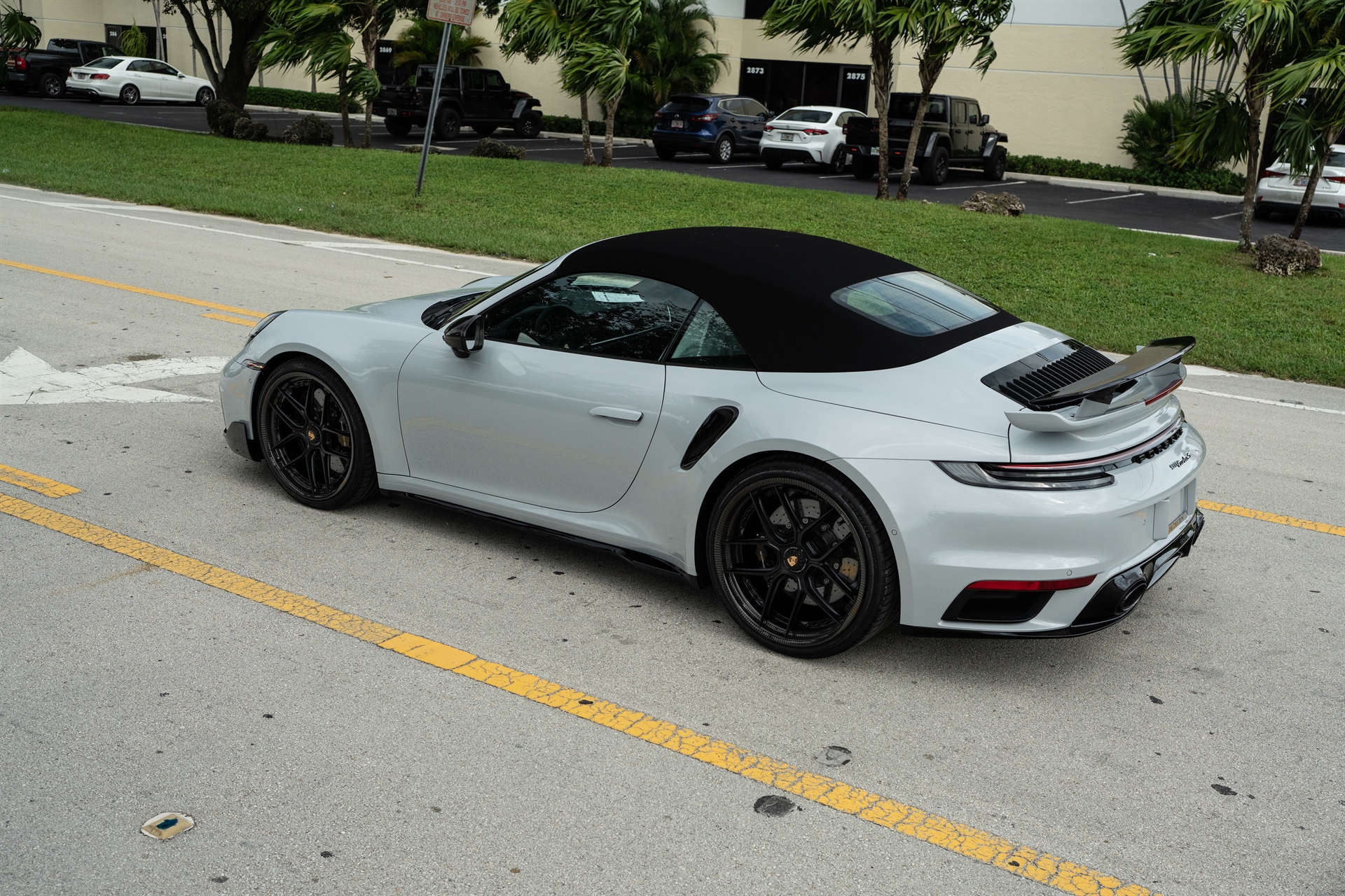 Porsche 992 Turbo S | Ice Gray Metallic | on HRE HX101 | Satin Black