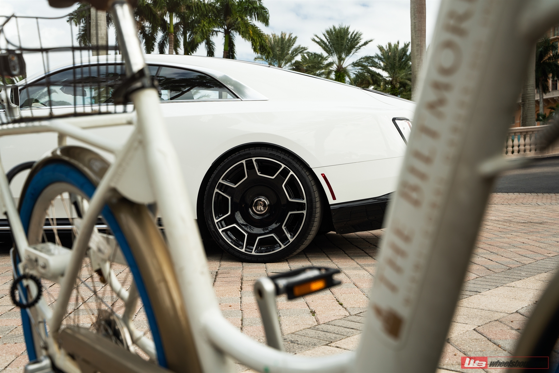 Rolls Royce Spectre – RF|Series RF-177