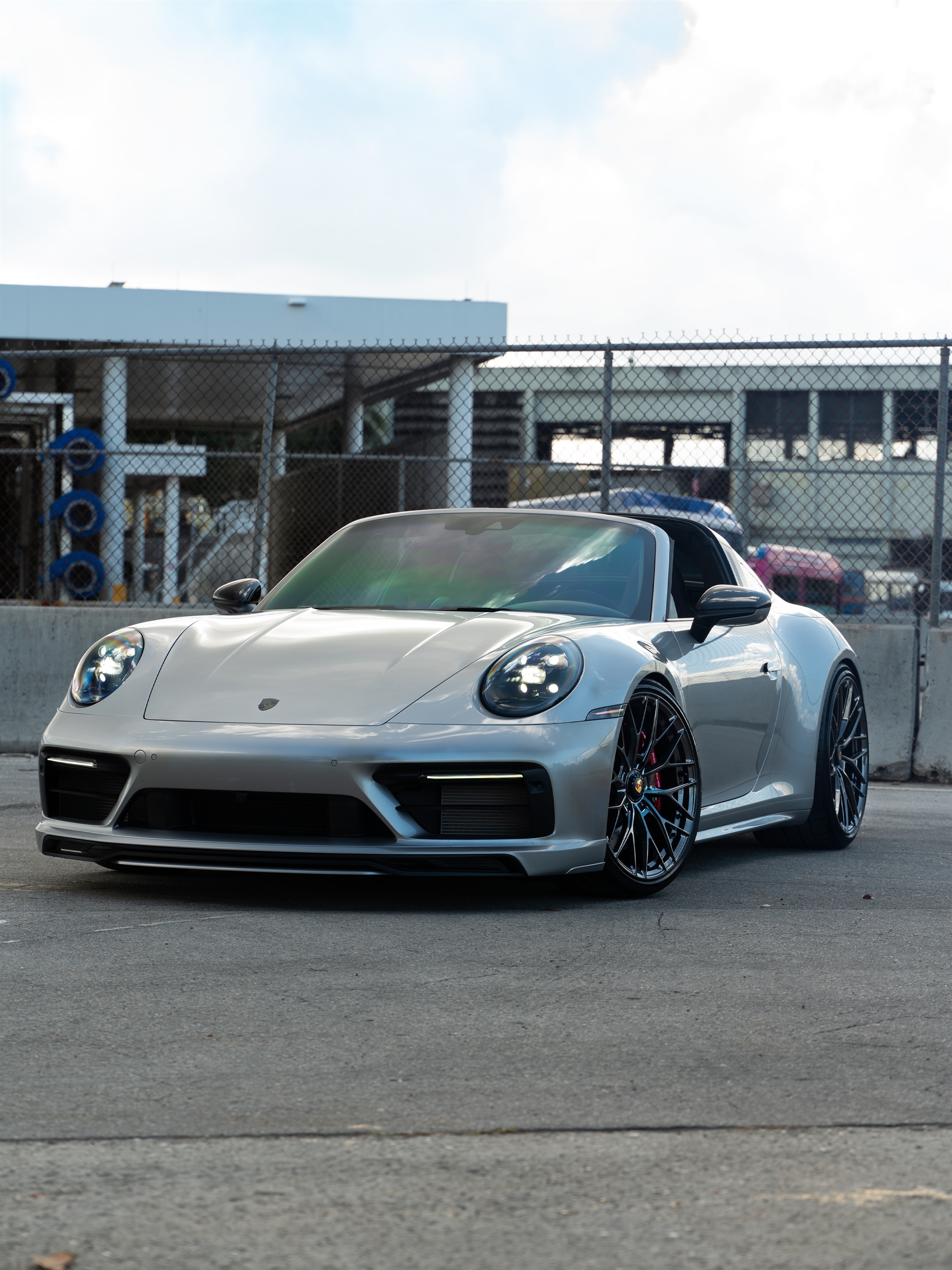 Porsche 992 Targa on ANRKY AN10 Wheels