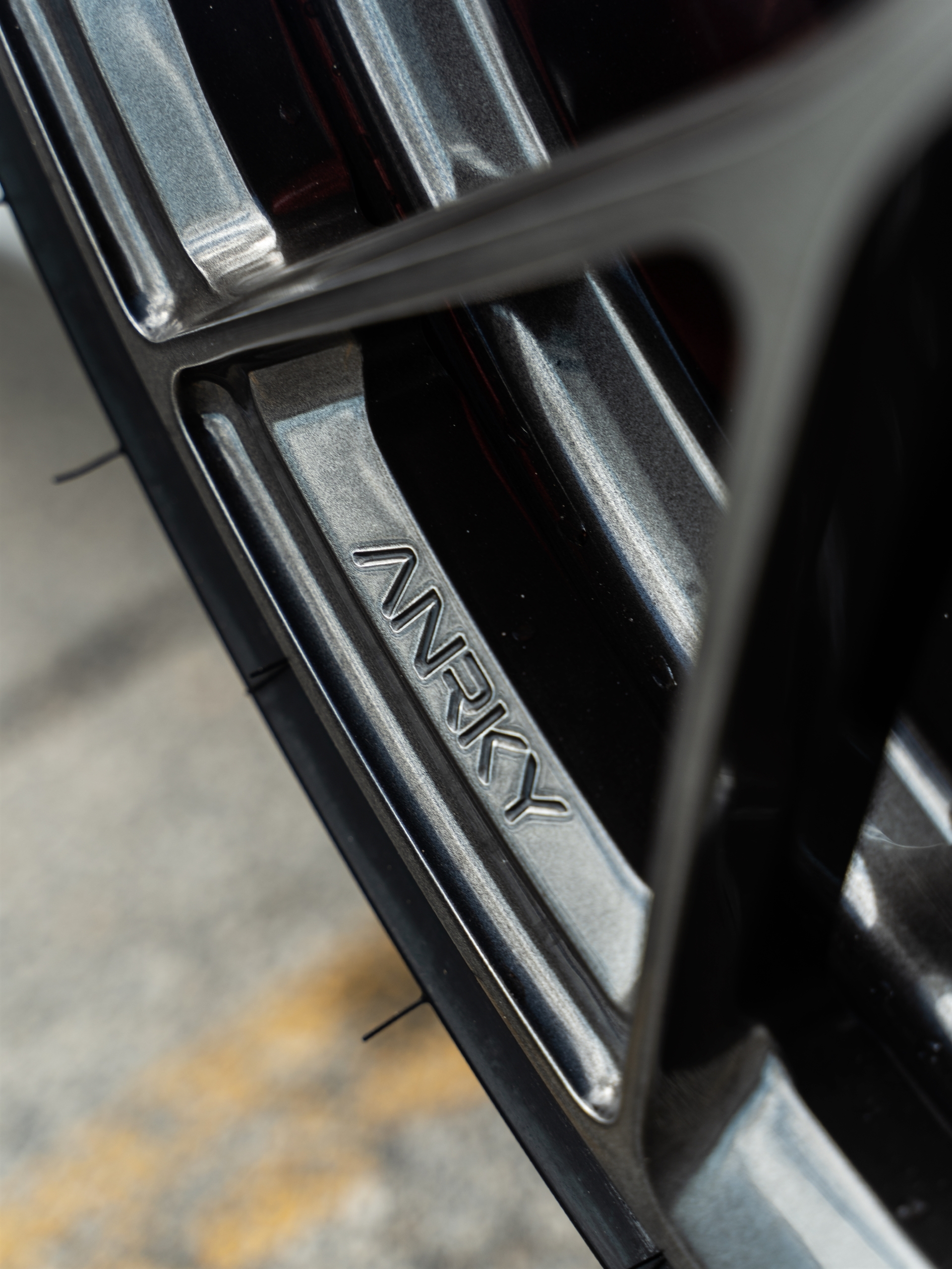 Porsche 992 Targa on ANRKY AN10 Wheels