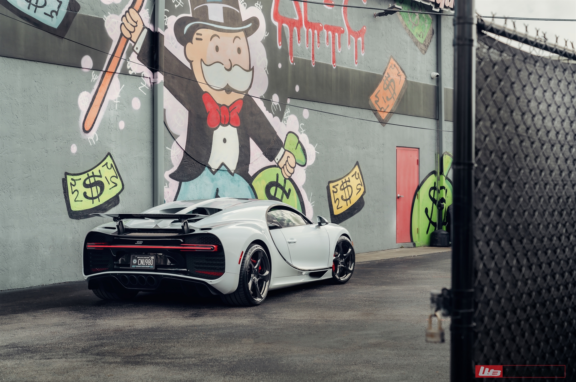 Bugatti Chiron on ANRKY XR|Series XR-105