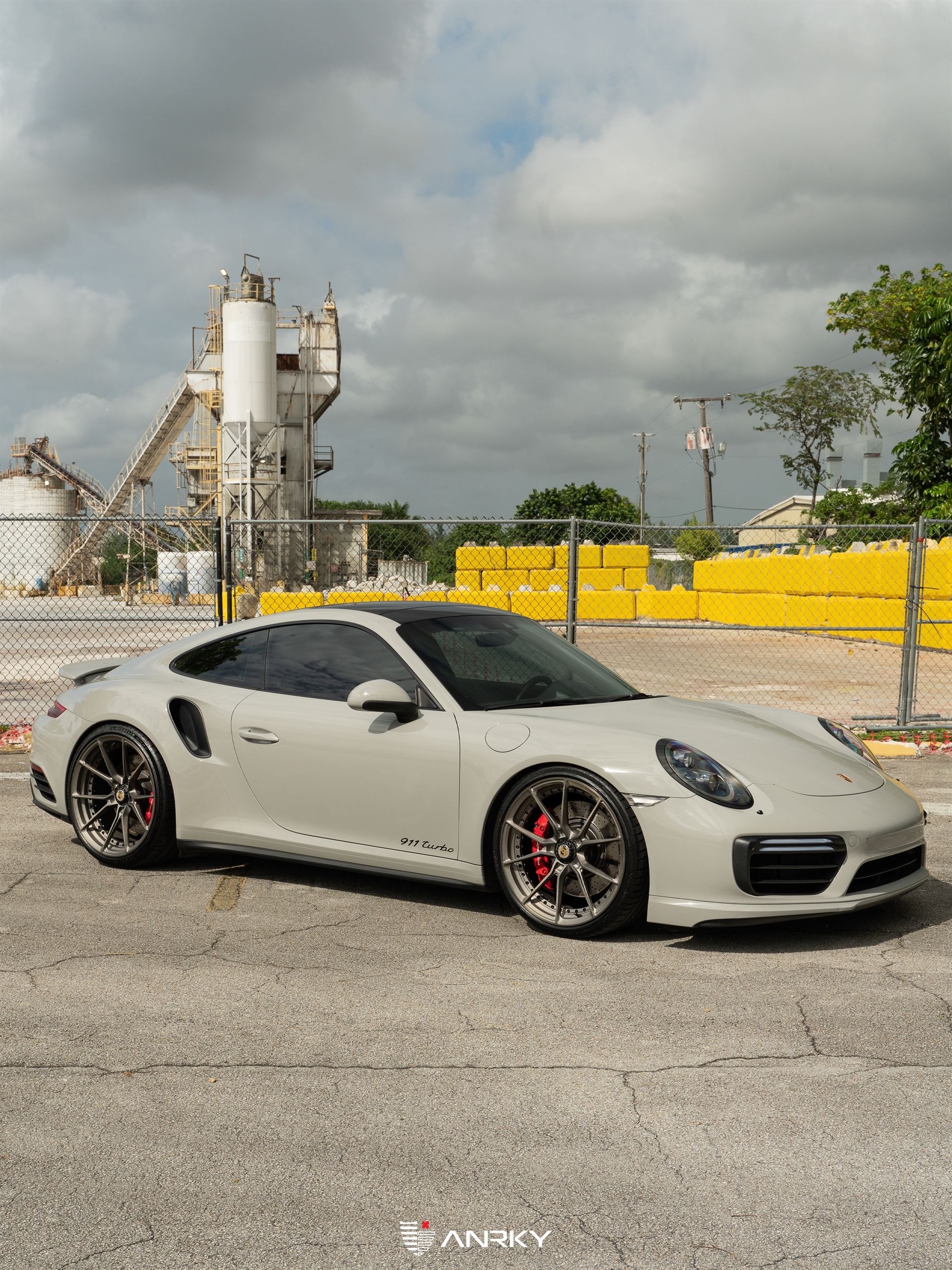Porsche 991TT-S – AN22 SeriesTWO