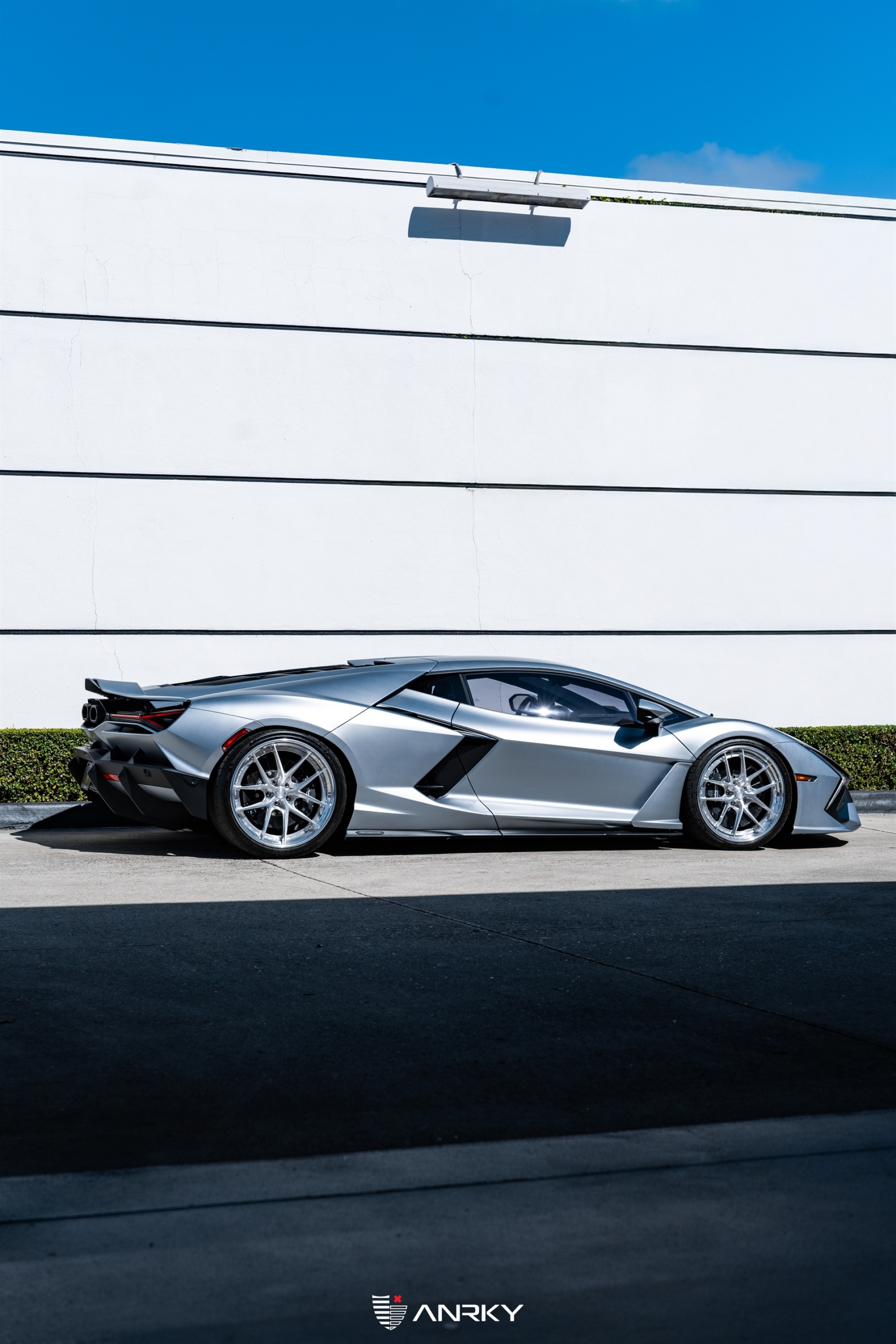 Lamborghini Revuelto | Argento Nürburgring | on ANRKY XR-301 | Brushed Clear