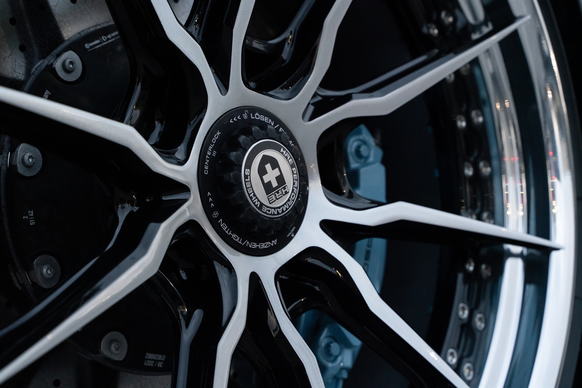 TECHART 992 Turbo S | Chalk | on HRE S104SC | Brushed Clear/ Gloss Black Window