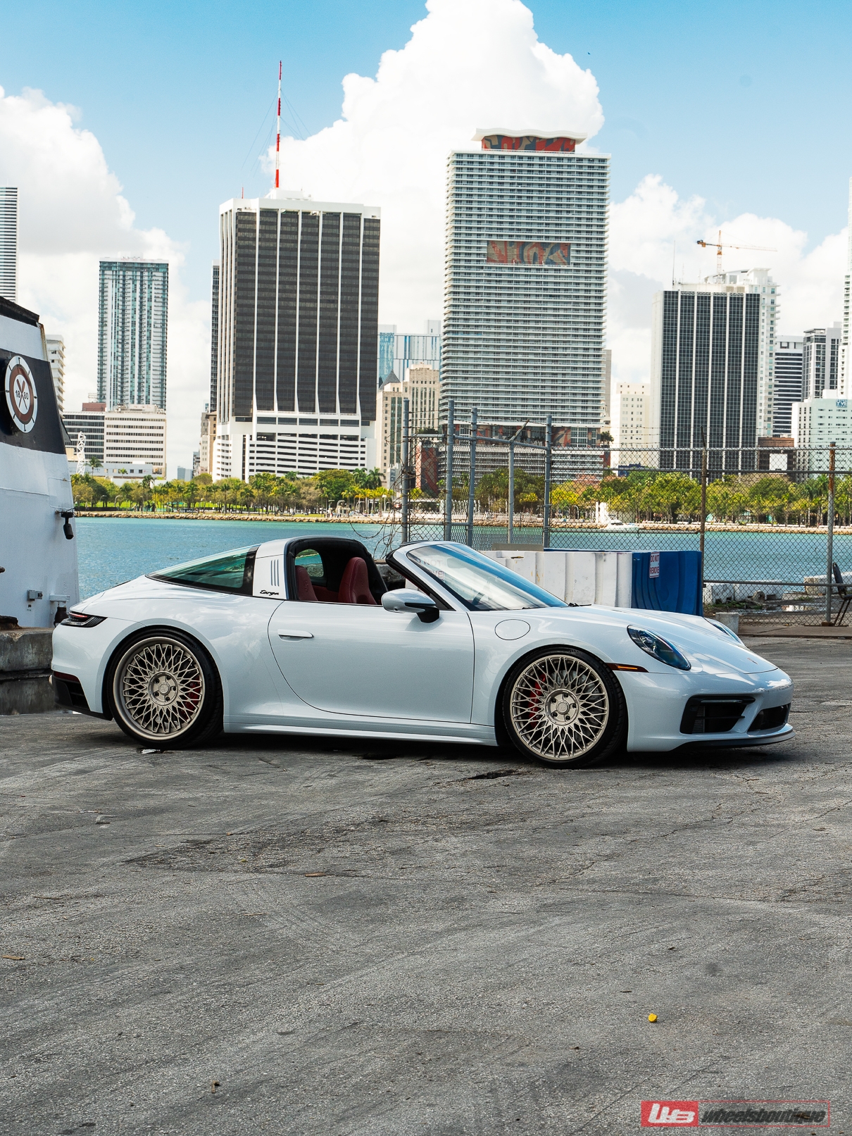 Porsche 992 Targa 4 GTS – RETROSeries RS7.1 + RS7 Classic