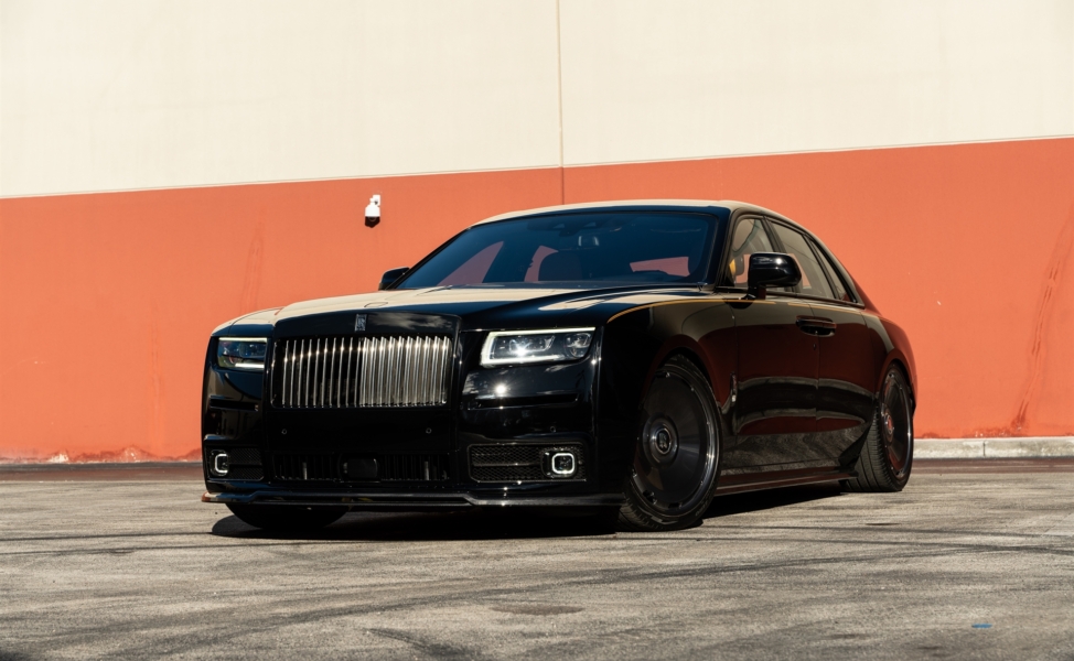 Urban Automotive Rolls-Royce Ghost | on Avant Garde AGL93 | Mirror Polished Smoke