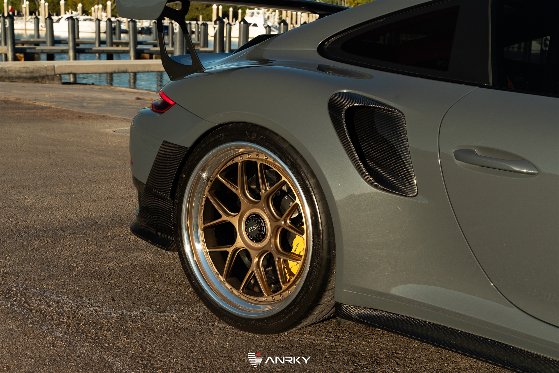 Porsche 991.2 GT2 RS | Grigio Telesto | on ANRKY JDX-314 | Polished Clear
