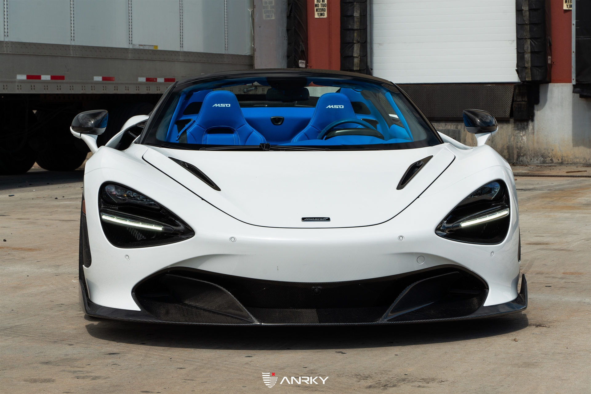 McLaren 720S Spider – AN27 SeriesTWO