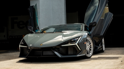 Lamborghini Revuelto – AN39 SeriesTHREE