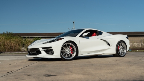 Chevrolet Corvette C8 | Artic Wight | on ANRKY AN12 | Brushed Clear