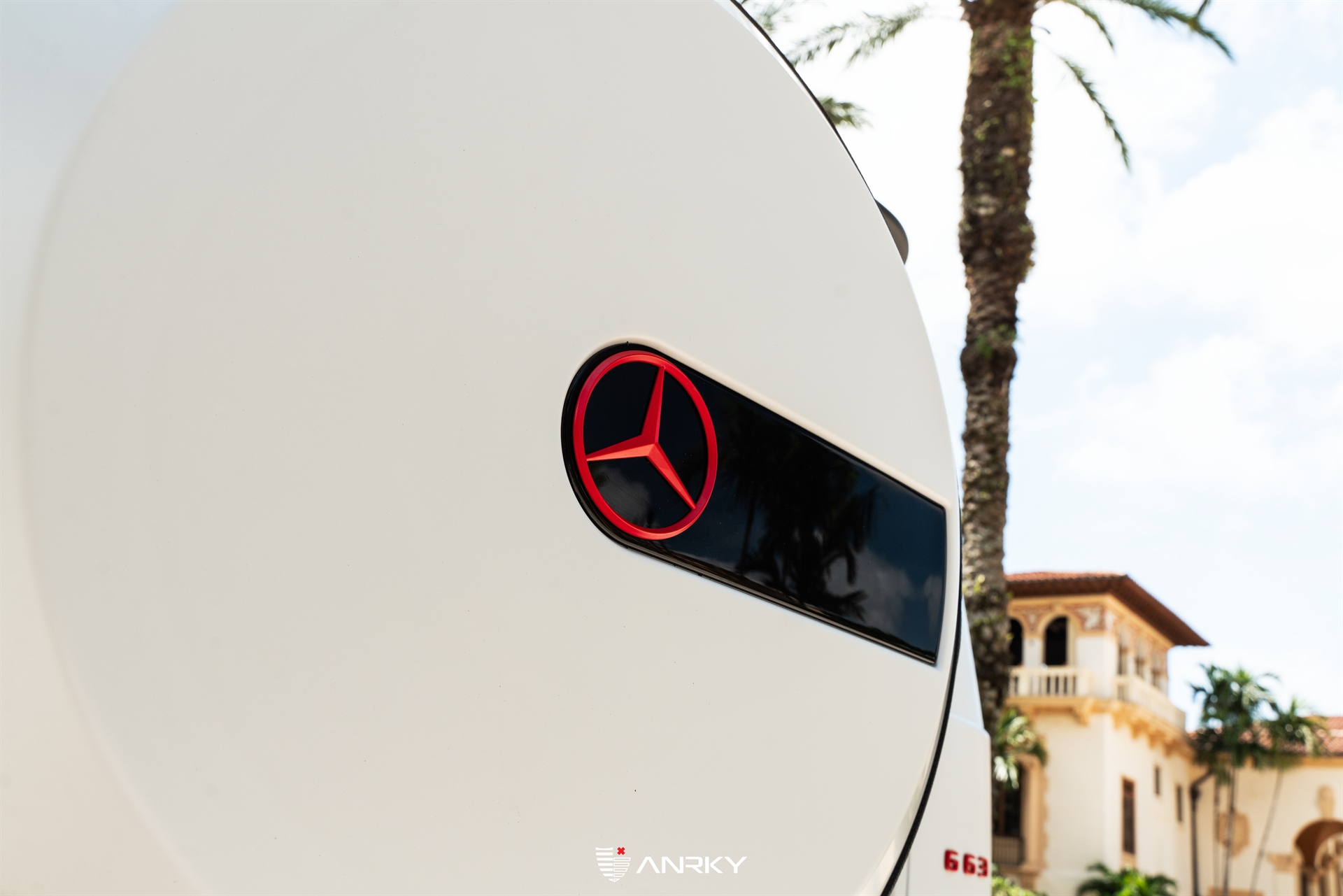 Mercedes Benz AMG G63 | Polar White | on ANRKY AN20 | Two Tone: Brushed Face + Gloss Black Window