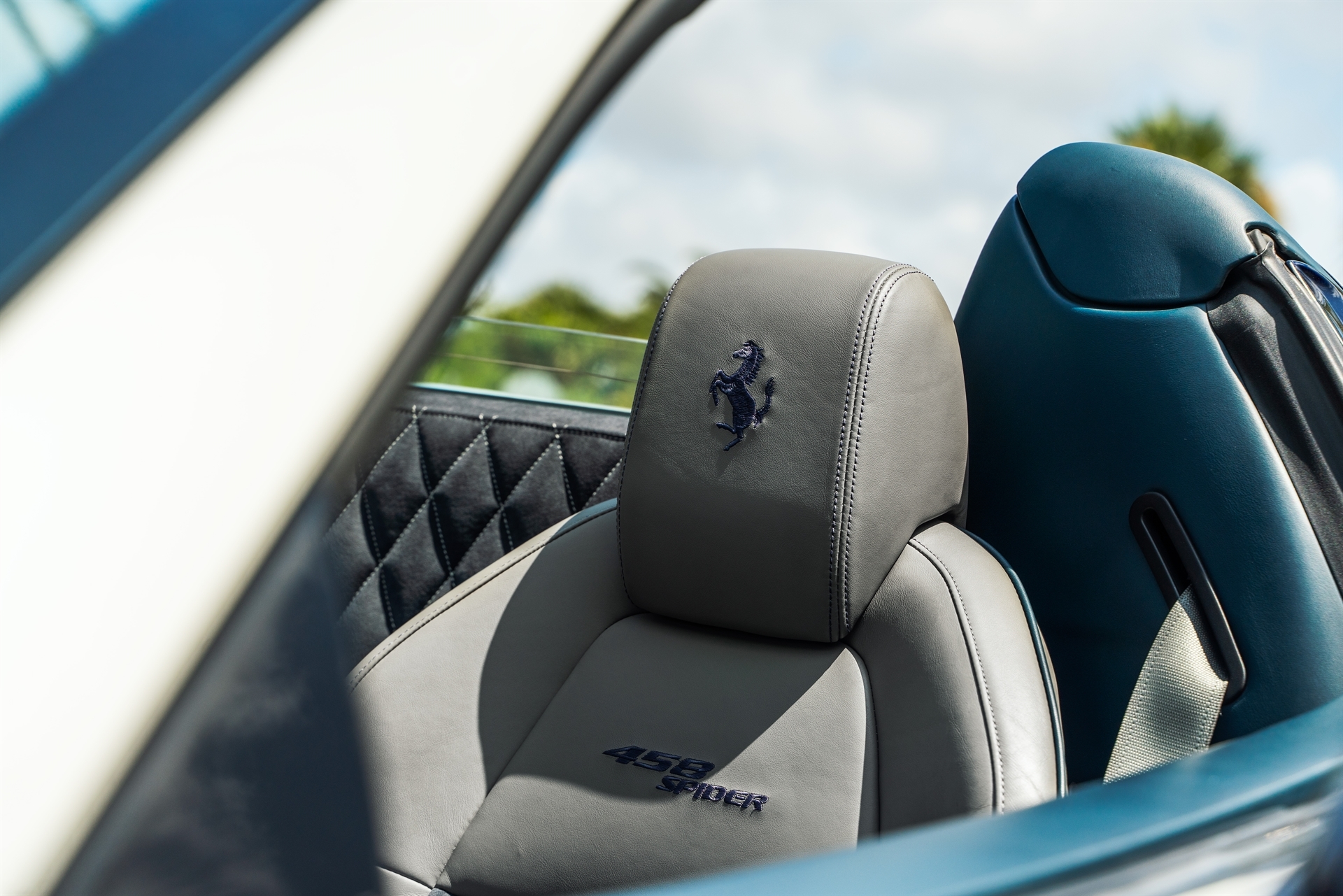 Ferrari 458 on HRE S104SC