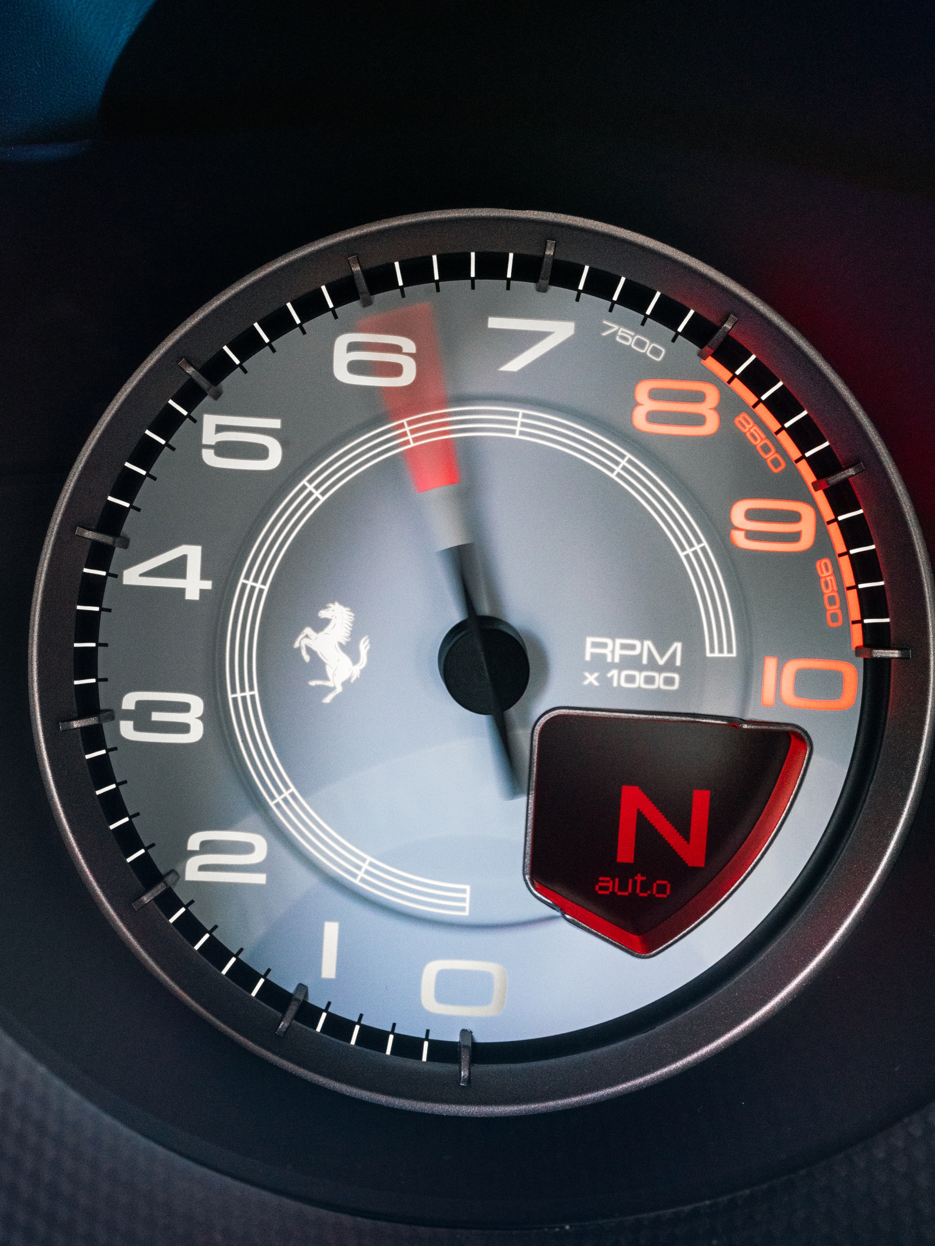 Ferrari 488 Pista | Bianco Avus | on HRE P104SC | Satin Black