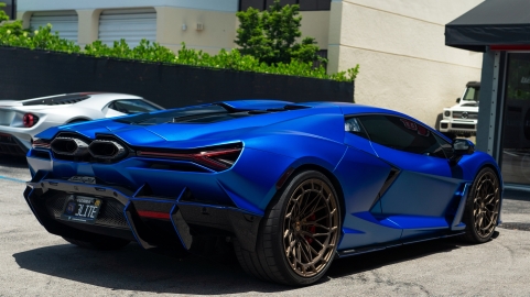 Lamborghini Revuelto | Blu Eleos | on Avant Garde AGL80 | Satin Bronze