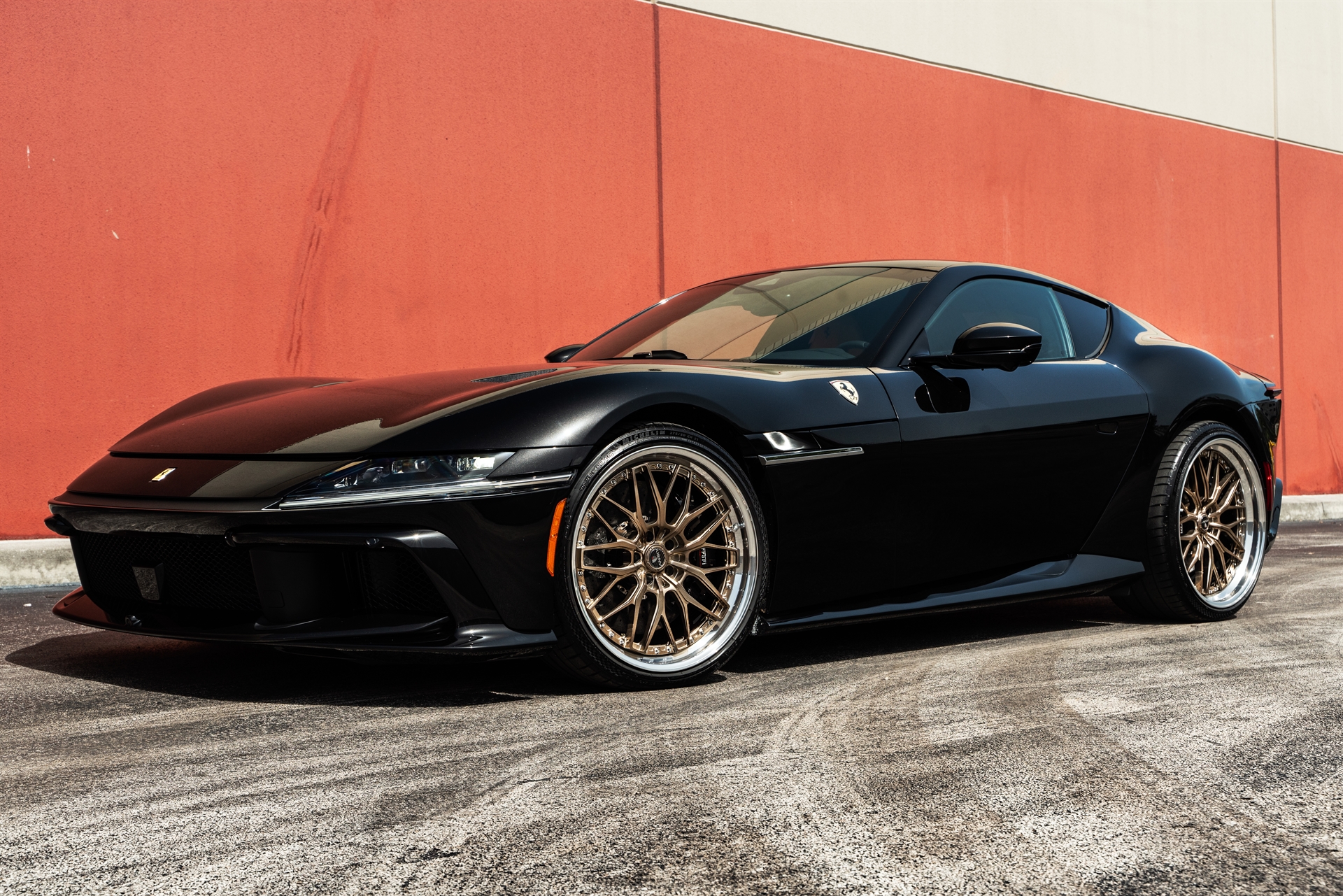 Ferrari 12 Cilindri | Nero Daytona | on ANRKY RS1 | Mirror Polished Champagne