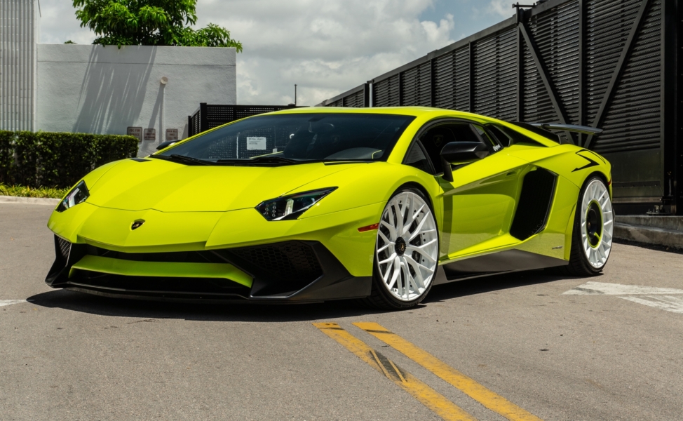 Lamborghini Aventador SV on ANRKY AN20 + AEROSport