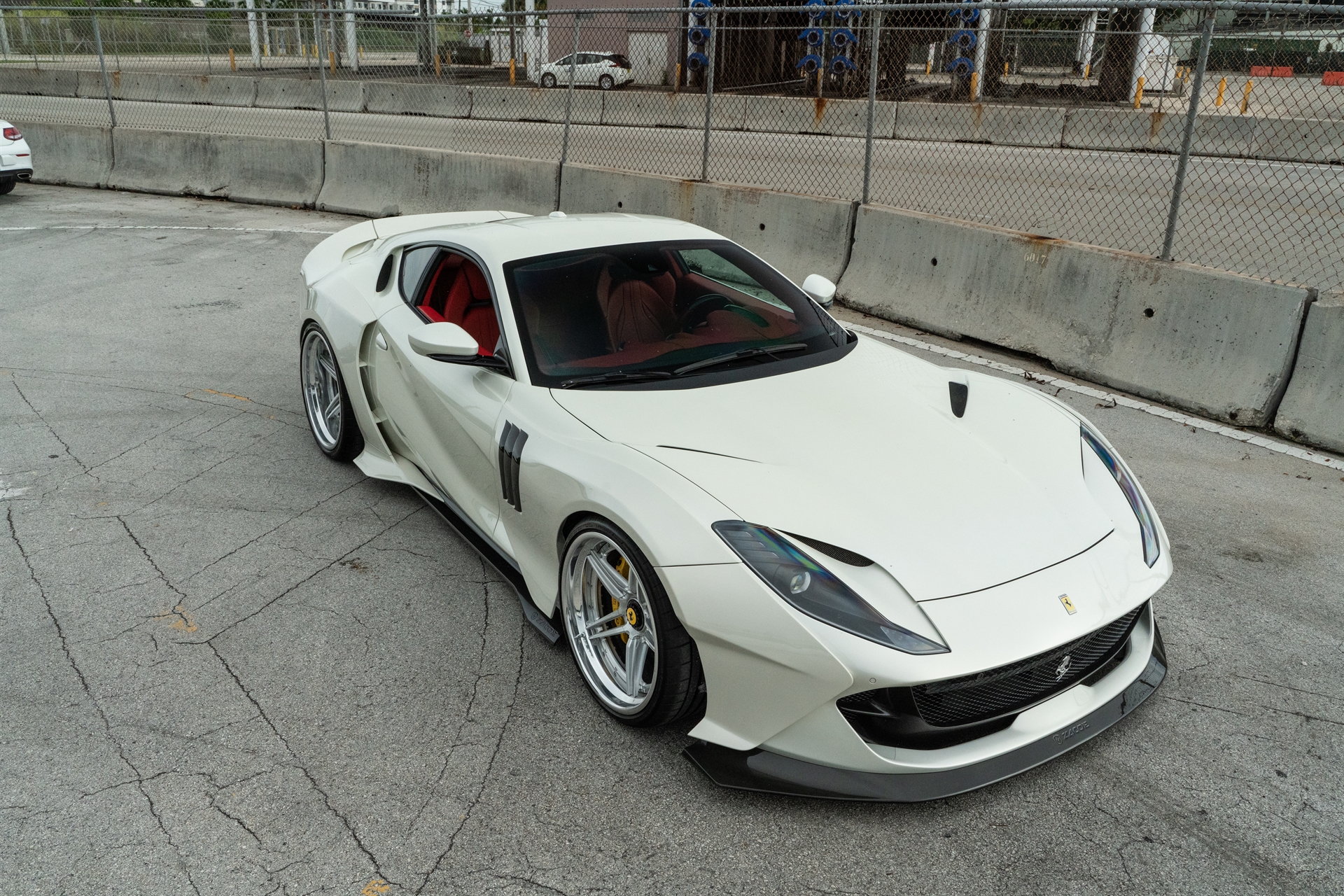 ZACOE 812 GTS | Bianco Fuji | on 1886 XR003 | Brushed Clear