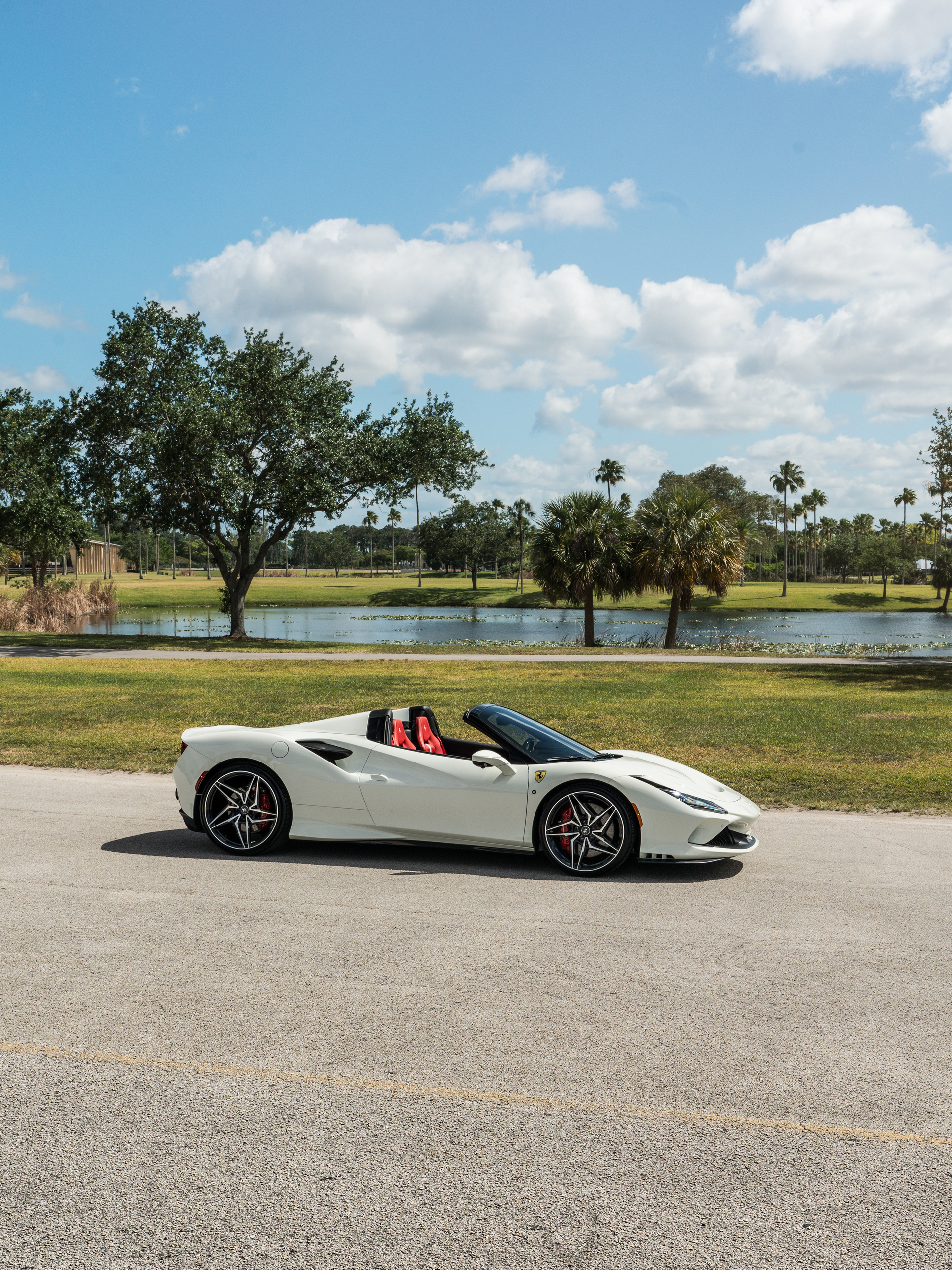 Ferrari F8 Spider | Bianco Avus | ANRKY S3-X1 | Two-Tone: Brushed Clear Face + Gloss Black Windows