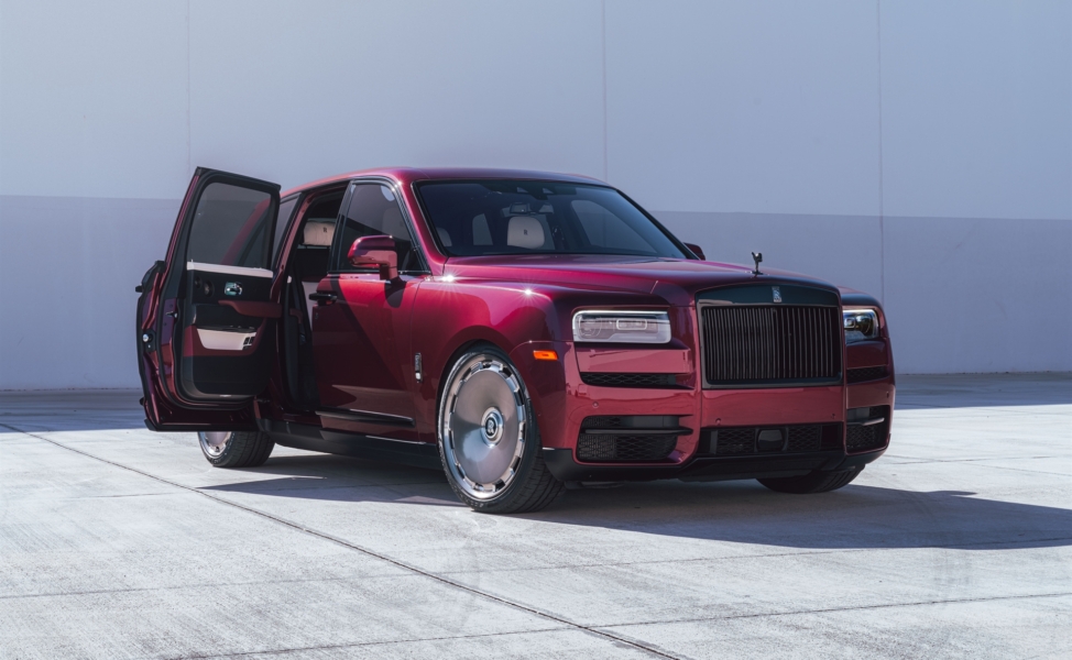 Rolls Royce Cullinan on HRE L108M