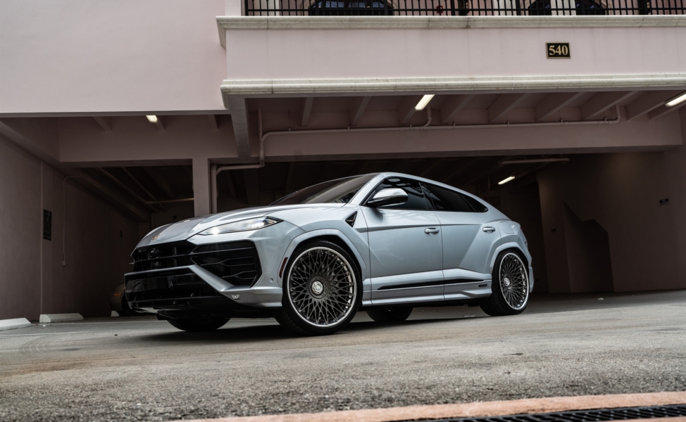 Lamborghini Urus SE | Grigio Nimbus | on ANRKY RS7.3 | Frozen Polished Gunmetal