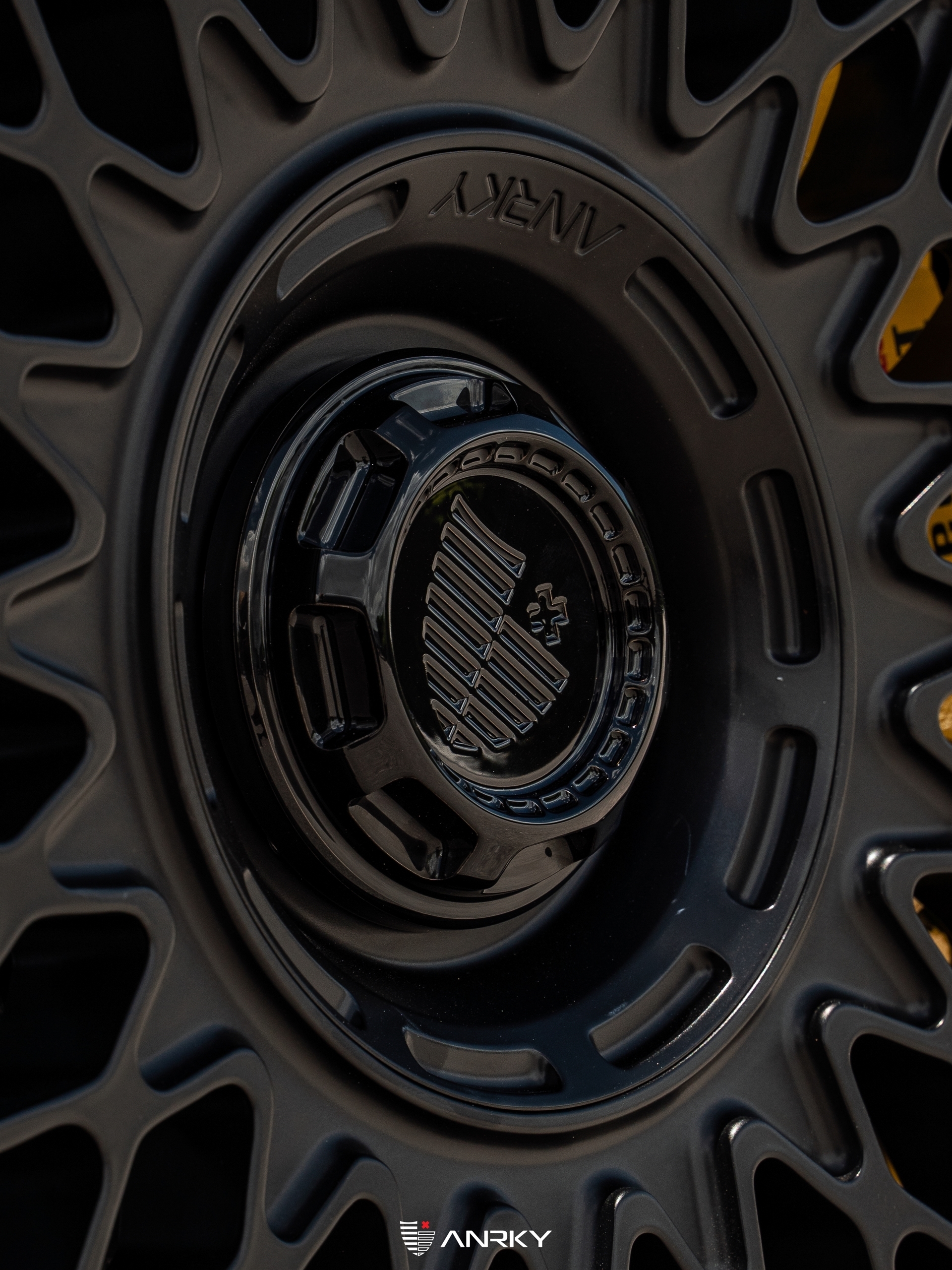 Ferrari F8 Tributo – RETROSeries RS7.3