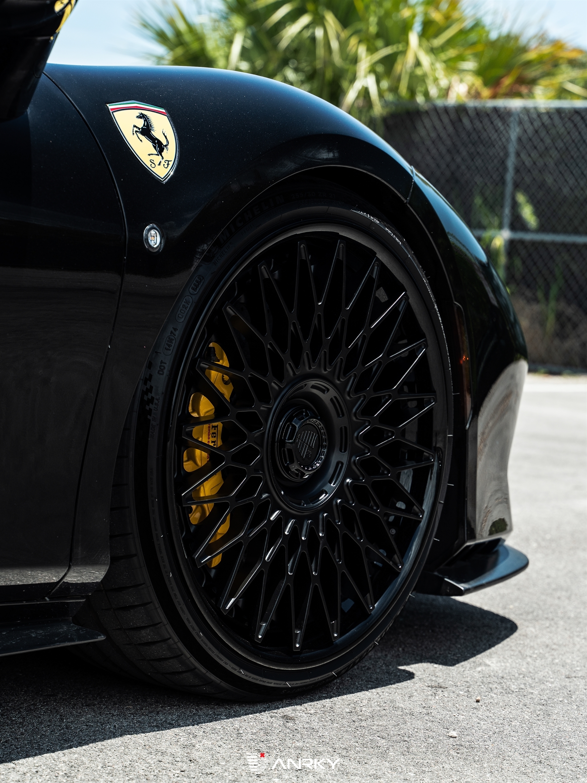 Ferrari F8 Tributo – RETROSeries RS7.3