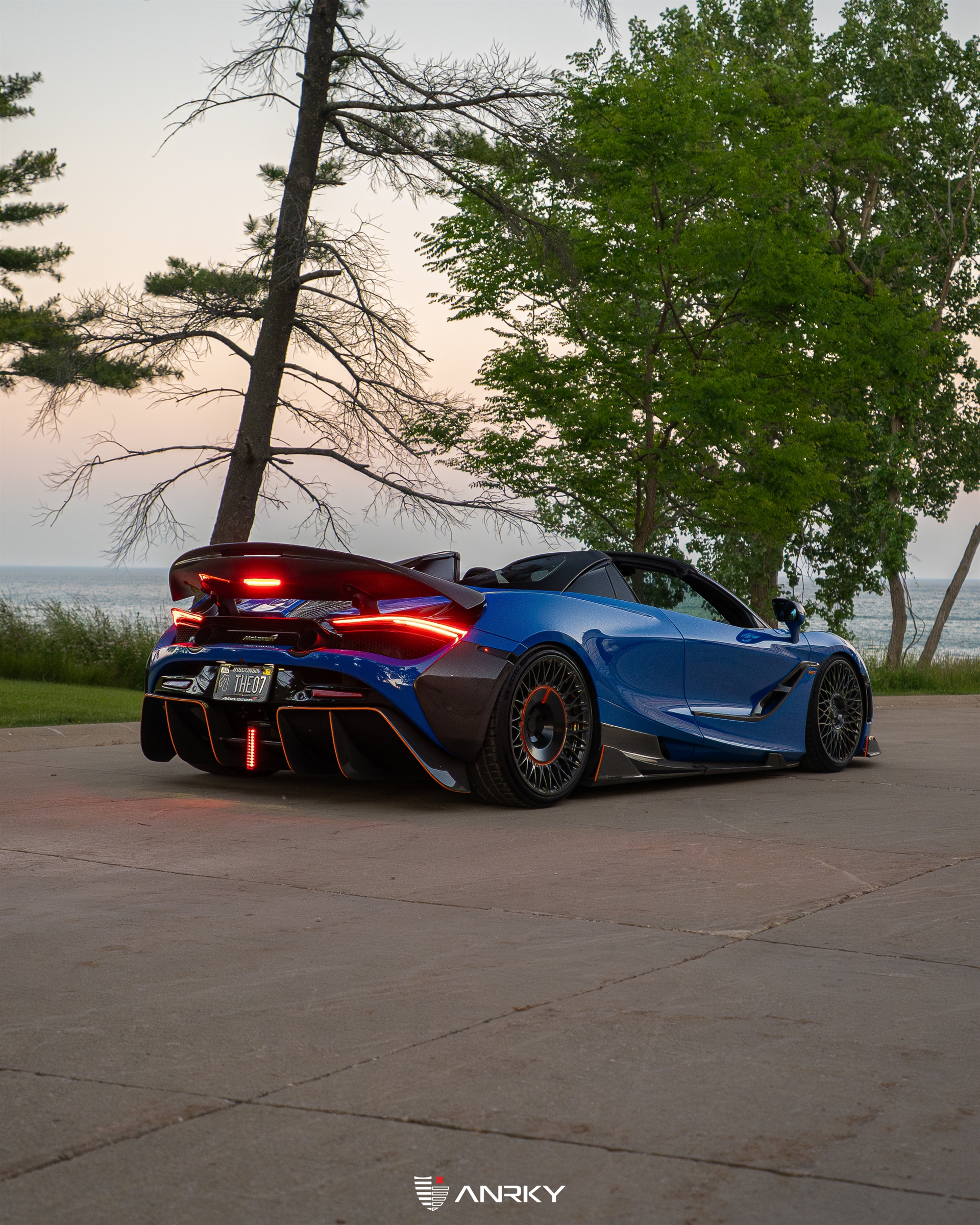 McLaren 720S Spider – RETROSeries RS7.2+AEROSport