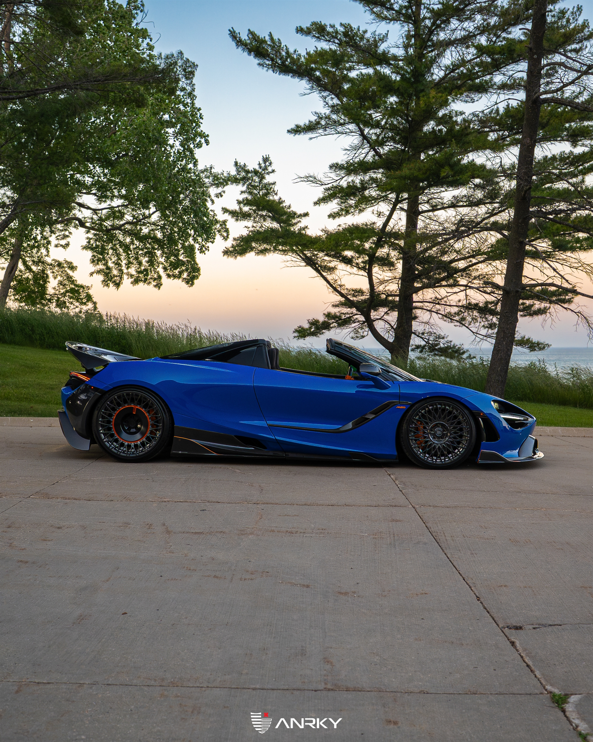 McLaren 720S Spider – RETROSeries RS7.2+AEROSport