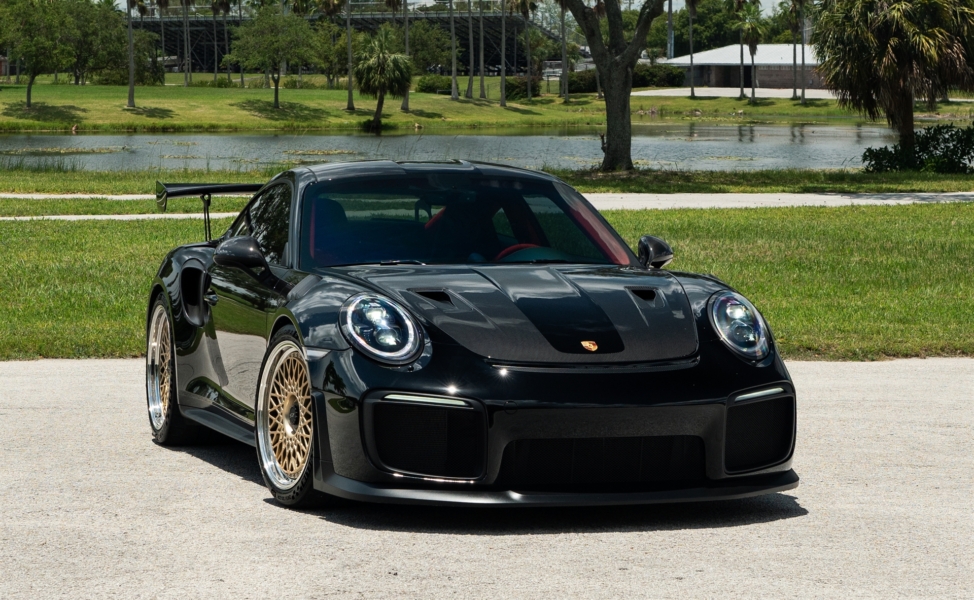 Porsche 991 GT2 RS | Black | On HRE 501 FMR | Frozen Polished Gold