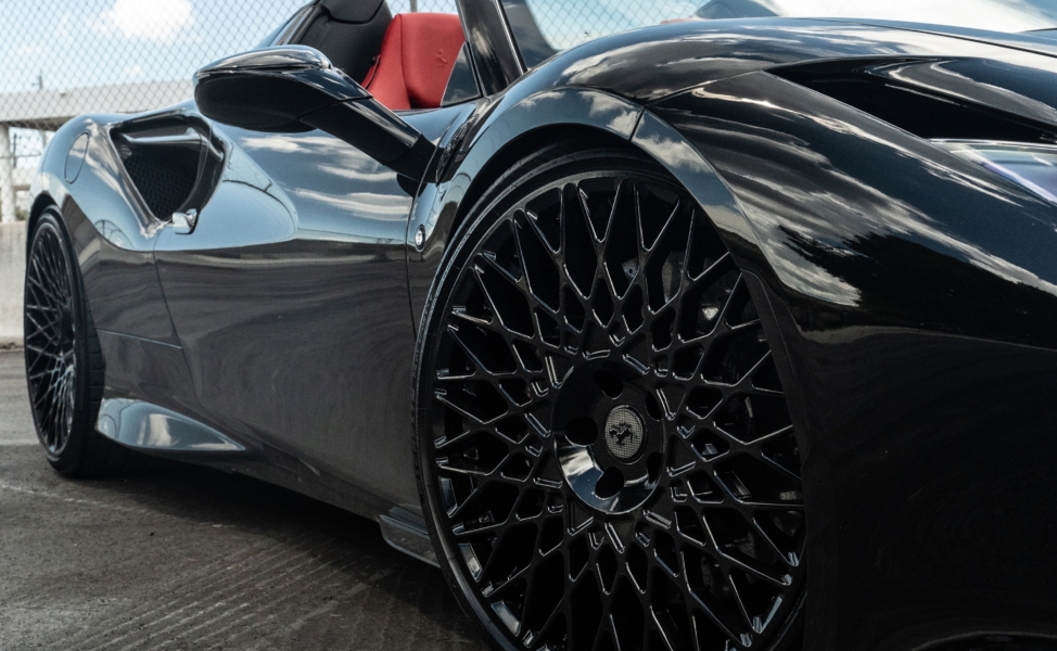 Ferrari F8 Tributo Spider on HRE 501 Gloss Black
