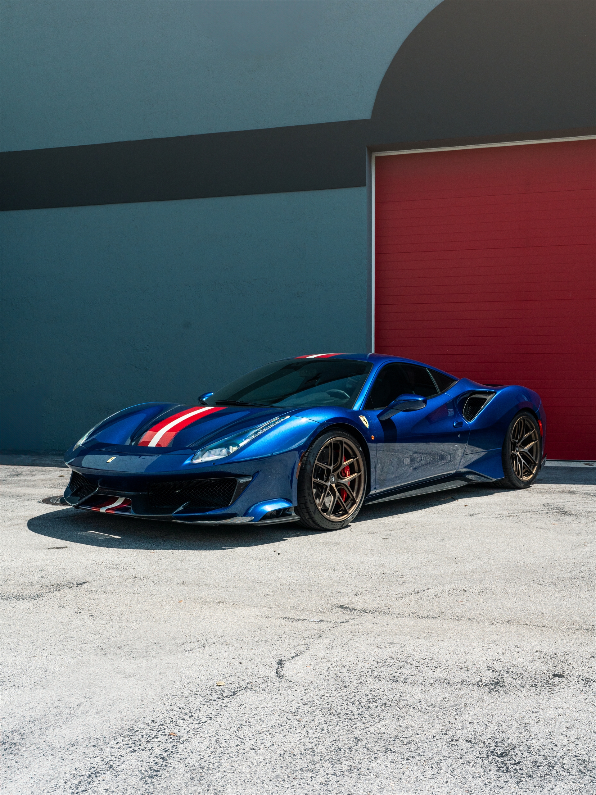 Ferrari 488 Pista | TDF Blue | on HRE R101LW | Santin Bronze