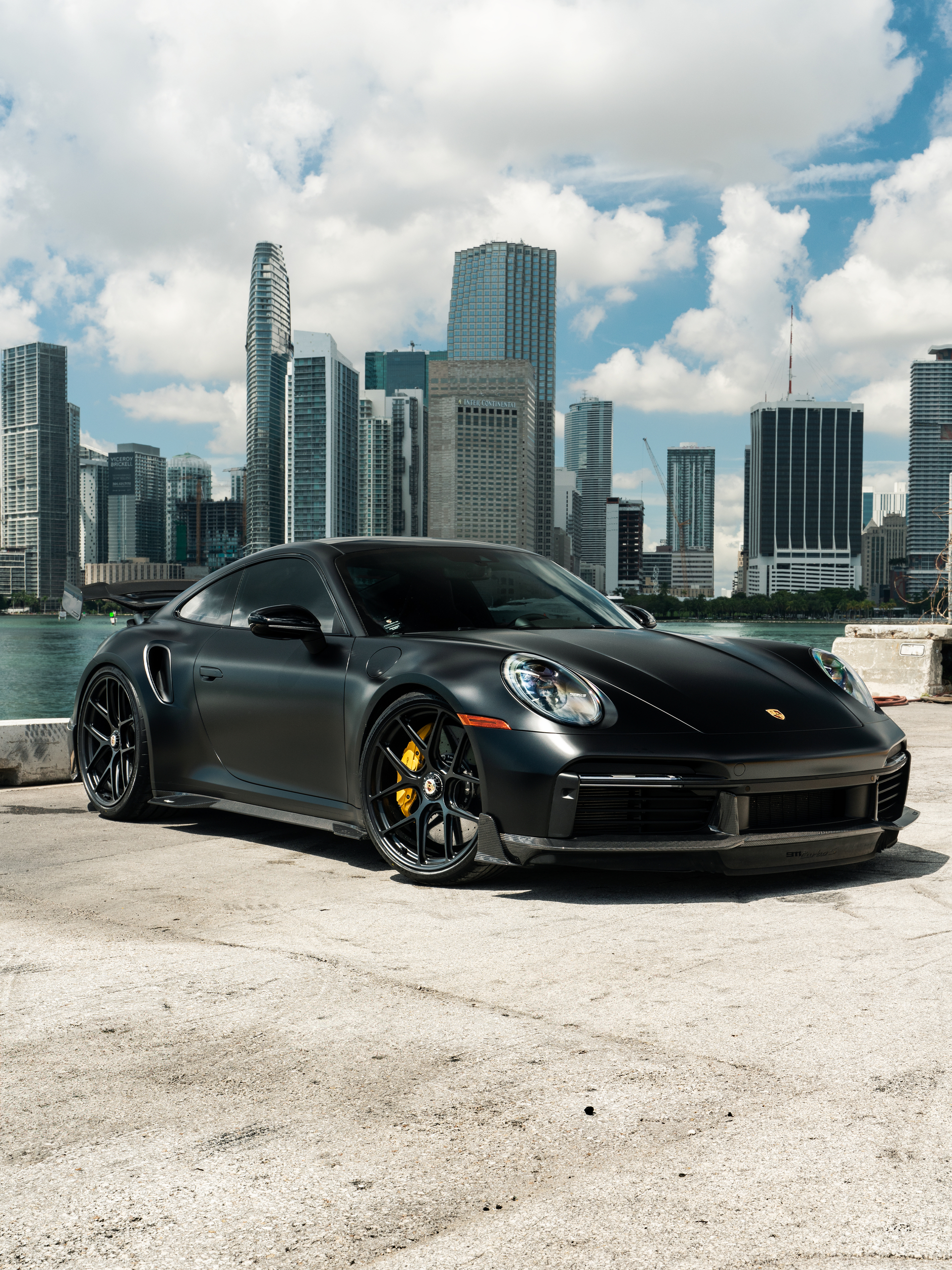 MANSORY 992 Turbo S | Black | on HRE R101 LW | Satin Black