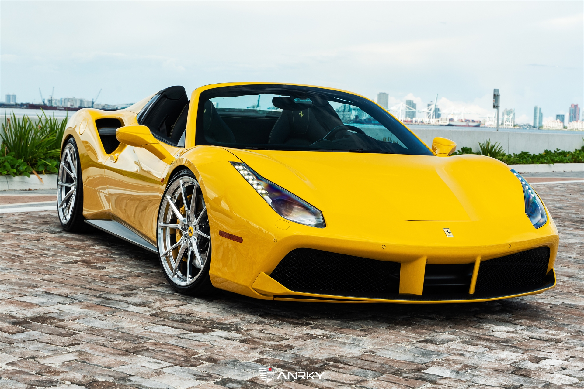 Ferrari 488 Spider | Giallo Modena | on ANRKY AN12 | Polished Clear